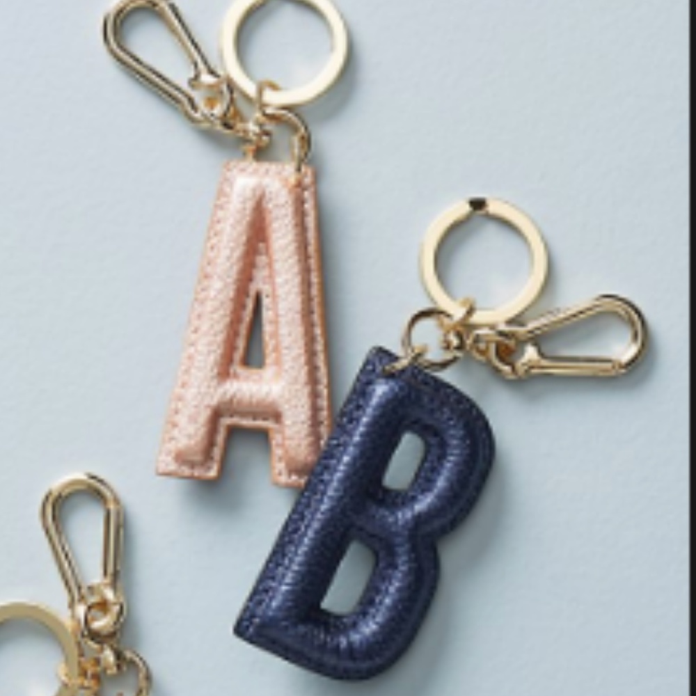 Anthropologie B Letter Keychain